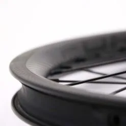 PAIRE DE ROUES FORWARD JOYRIDE V2 CARBONE - PRO 36H - 10MM -BMX Soldes paire de roues forward joyride v2 carbone pro 36h 10mm 4