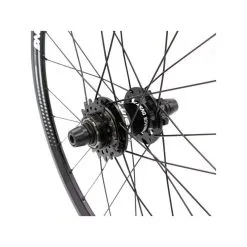 PAIRE DE ROUES STAY STRONG DISC EVOLUTION 20 X 1-3/8 -BMX Soldes paire de roues stay strong disc evolution 20 x 1 38 9