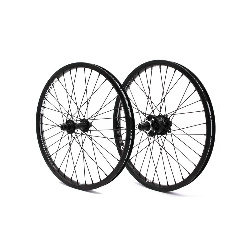 PAIRE DE ROUES STAY STRONG DISC EVOLUTION 20 X 1.75 3 PAIRE DE ROUES STAY STRONG DISC EVOLUTION 20 X 1.75