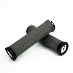 POIGNEE ODI ELITE MOTION NO FLANGE LOCK ON 130 MM GRAPHITE