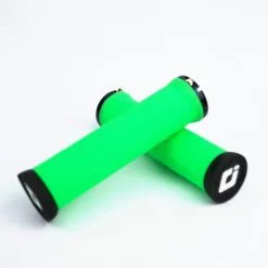 POIGNEE ODI ELITE MOTION NO FLANGE LOCK ON 130 MM GREEN